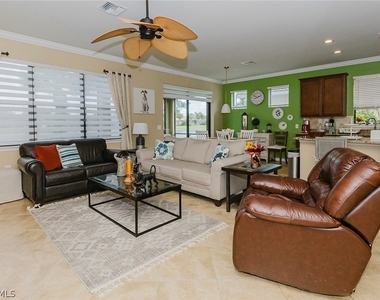 6441 Liberty Street - Photo Thumbnail 21