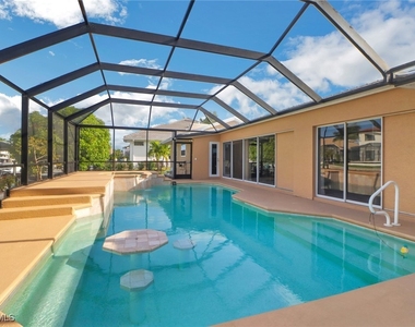 562 Goldcoast Court - Photo Thumbnail 19
