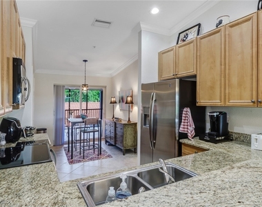 10270 Heritage Bay Boulevard - Photo Thumbnail 7