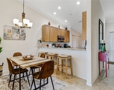 10270 Heritage Bay Boulevard - Photo Thumbnail 9
