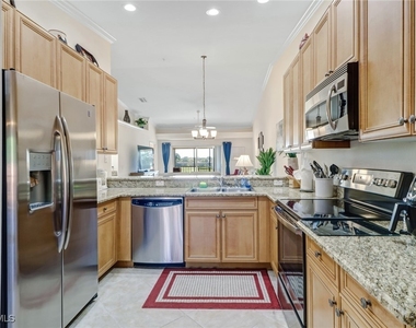 10270 Heritage Bay Boulevard - Photo Thumbnail 5
