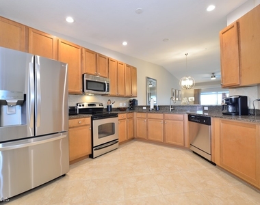 10330 Heritage Bay Boulevard - Photo Thumbnail 11