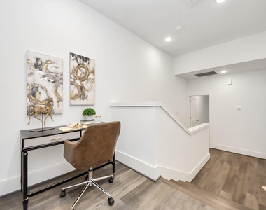 7504 Carver Road - Photo Thumbnail 23