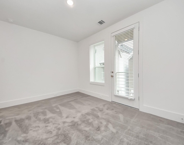 7504 Carver Road - Photo Thumbnail 38