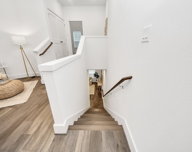 7504 Carver Road - Photo Thumbnail 21