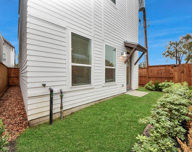 7504 Carver Road - Photo Thumbnail 42
