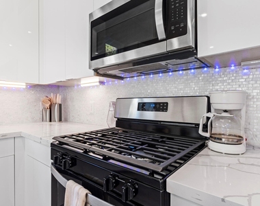 851 Prosper Street - Photo Thumbnail 16