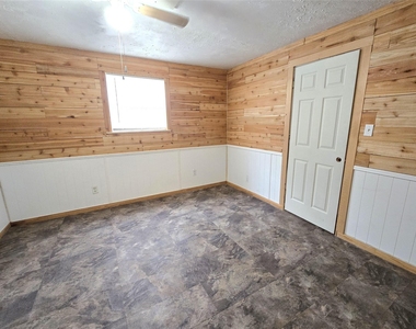 127 Navaho Trail - Photo Thumbnail 6