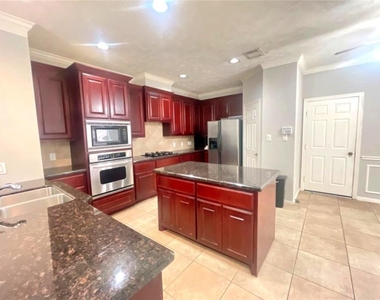 1622 Cohn Street - Photo Thumbnail 14