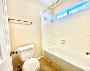 1622 Cohn Street - Photo Thumbnail 11