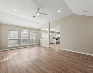 7134 Prairie Village Drive - Photo Thumbnail 6