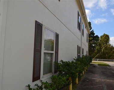 304 Dell Court - Photo Thumbnail 46