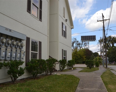 304 Dell Court - Photo Thumbnail 42