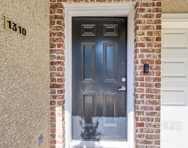 12707 Boheme Drive - Photo Thumbnail 3