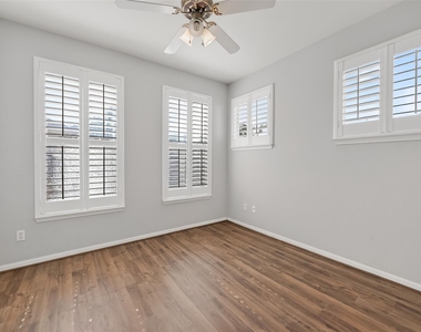 12707 Boheme Drive - Photo Thumbnail 21