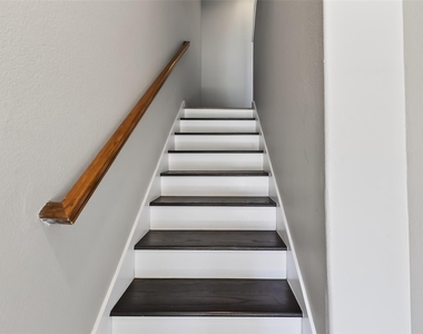 12707 Boheme Drive - Photo Thumbnail 4