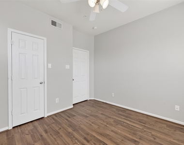 12707 Boheme Drive - Photo Thumbnail 33