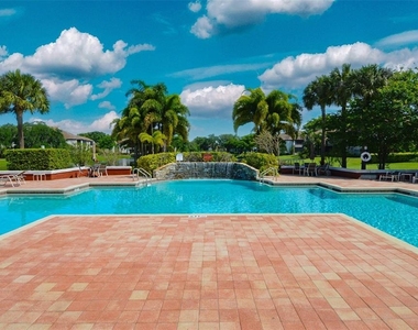 10263 Gandy Boulevard N - Photo Thumbnail 81
