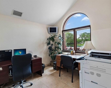 10263 Gandy Boulevard N - Photo Thumbnail 69