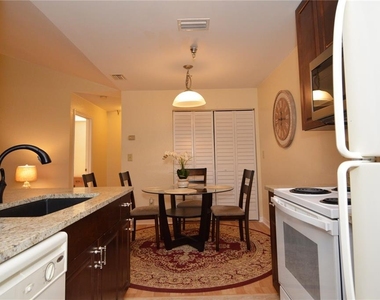 10263 Gandy Boulevard N - Photo Thumbnail 7