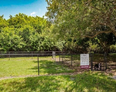 10263 Gandy Boulevard N - Photo Thumbnail 60