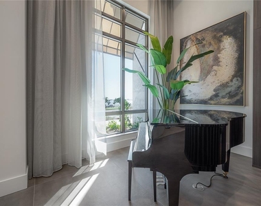 2103 Bayshore Boulevard - Photo Thumbnail 34