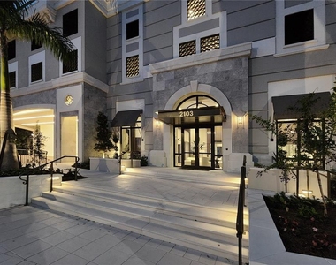 2103 Bayshore Boulevard - Photo Thumbnail 30