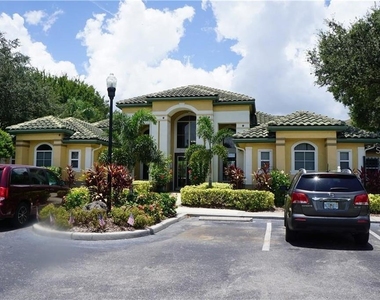 5817 Legacy Crescent Place - Photo Thumbnail 17