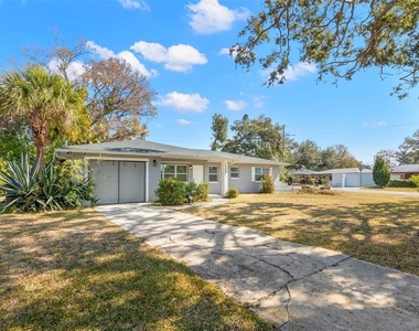 5590 Highland Street S - Photo Thumbnail 3