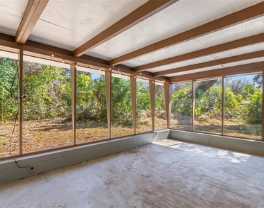 5590 Highland Street S - Photo Thumbnail 12