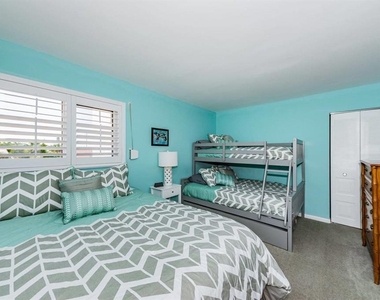5505 Puerta Del Sol Boulevard S - Photo Thumbnail 11