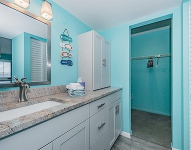 5505 Puerta Del Sol Boulevard S - Photo Thumbnail 12