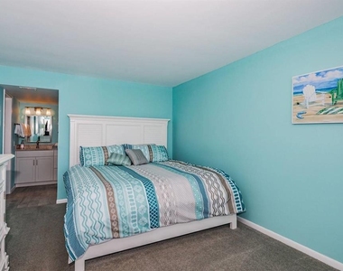 5505 Puerta Del Sol Boulevard S - Photo Thumbnail 9