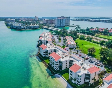 5541 Puerta Del Sol Boulevard S - Photo Thumbnail 9