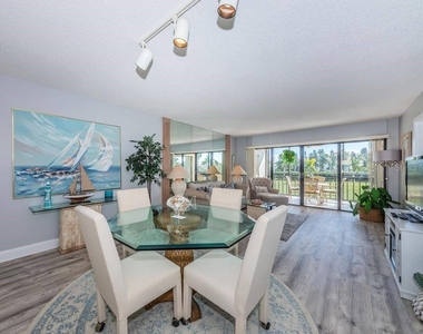 5724 Puerta Del Sol Boulevard S - Photo Thumbnail 3