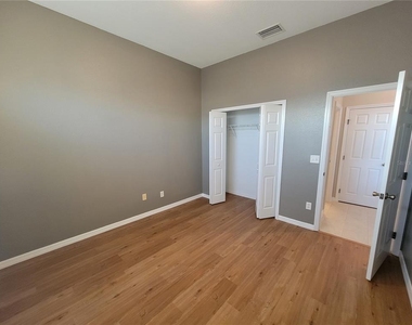 6243 Sw 90th Street - Photo Thumbnail 5