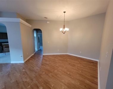 6243 Sw 90th Street - Photo Thumbnail 2