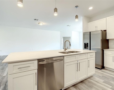5123 Weatherton Street - Photo Thumbnail 3