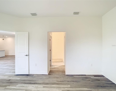 5123 Weatherton Street - Photo Thumbnail 9