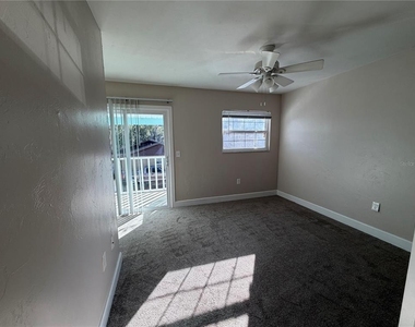 1718 Sw 69th Terrace - Photo Thumbnail 2