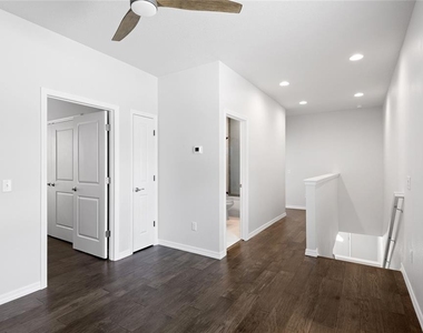 537 Sunbranch Lane - Photo Thumbnail 16