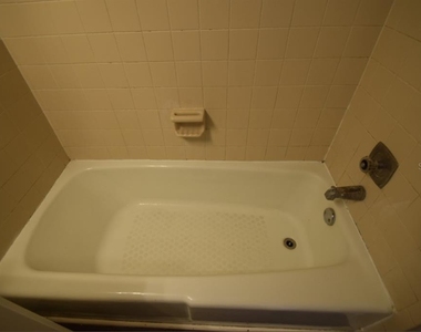 1005 S New York Avenue - Photo Thumbnail 13