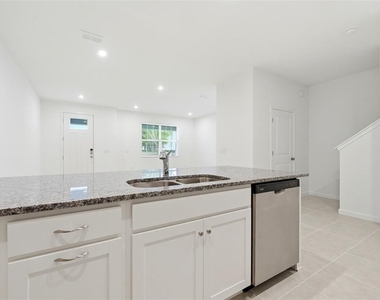 132 Royal Ranch Road - Photo Thumbnail 12