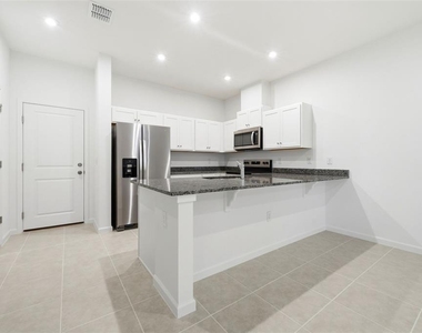 132 Royal Ranch Road - Photo Thumbnail 9