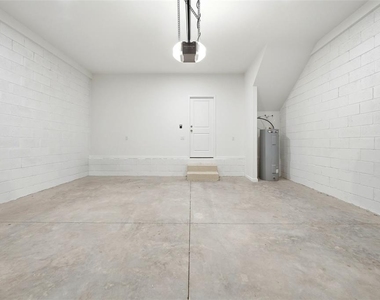 132 Royal Ranch Road - Photo Thumbnail 33
