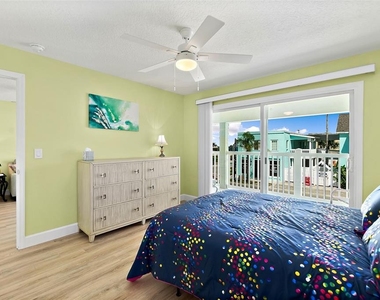 300 S Central Avenue - Photo Thumbnail 14