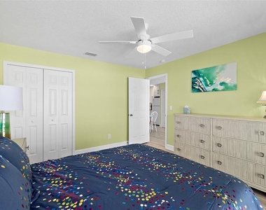 300 S Central Avenue - Photo Thumbnail 15