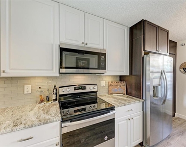 4480 Fairways Boulevard - Photo Thumbnail 12
