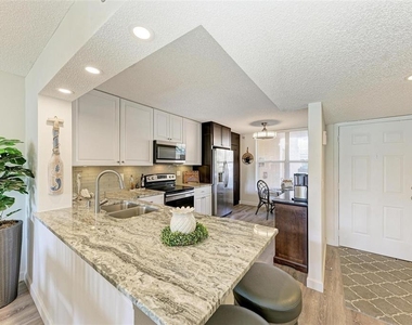 4480 Fairways Boulevard - Photo Thumbnail 10