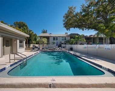 3360 S Osprey Avenue - Photo Thumbnail 20